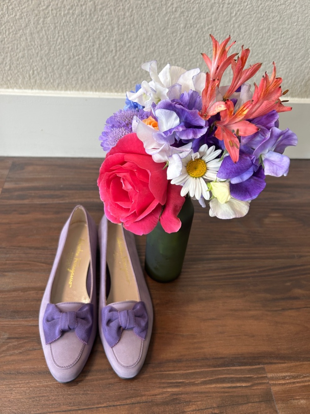 Salvatore Ferragamo Lavender Suede Bow Loafers - Purple